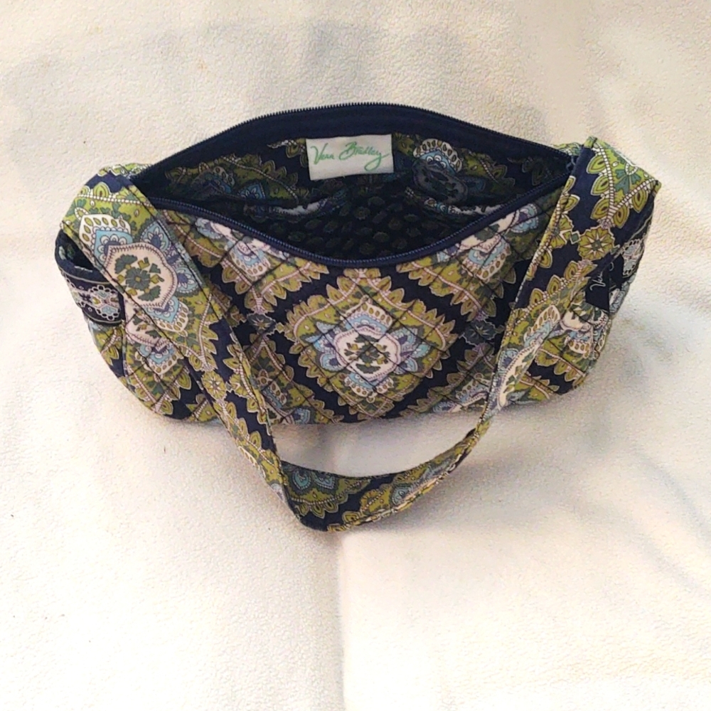 Vera Bradley pocketbook